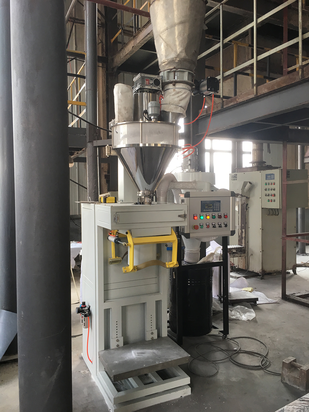 煙臺(tái)敞口粉體垂直螺旋包裝機(jī)